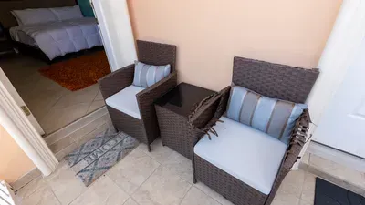 2BR Pool, 200 Steps to Beach, High Ceilings SPI - image 97 of 131