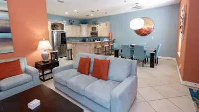 2BR Pool, 200 Steps to Beach, High Ceilings SPI - image 24 of 131