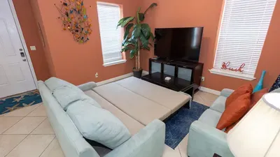 2BR Pool, 200 Steps to Beach, High Ceilings SPI - image 32 of 131