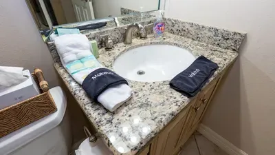 2BR Pool, 200 Steps to Beach, High Ceilings SPI - image 88 of 131