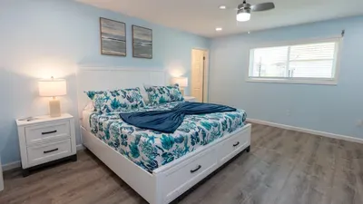 New 5BR Remodel, Heated Pool, Gameroom, up to 20 - image 124 of 242
