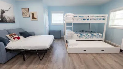 New 5BR Remodel, Heated Pool, Gameroom, up to 20 - image 181 of 242