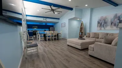 New 5BR Remodel, Heated Pool, Gameroom, up to 20 - image 95 of 242