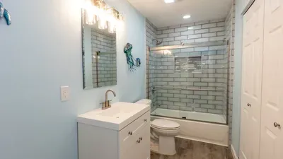 New 5BR Remodel, Heated Pool, Gameroom, up to 20 - image 81 of 242