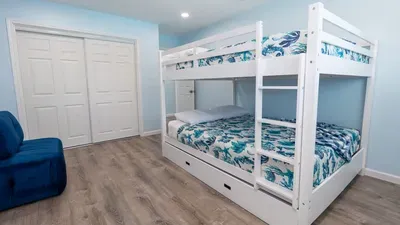 New 5BR Remodel, Heated Pool, Gameroom, up to 20 - image 144 of 242