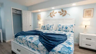 New 5BR Remodel, Heated Pool, Gameroom, up to 20 - image 68 of 242