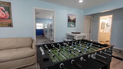 New 5BR Remodel, Heated Pool, Gameroom, up to 20 - image 27 of 242