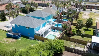 New 5BR Remodel, Heated Pool, Gameroom, up to 20 - image 227 of 242