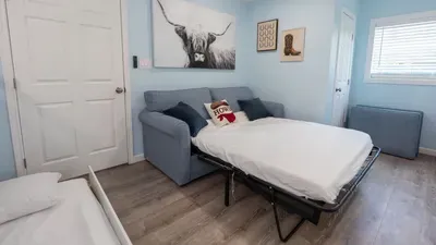 New 5BR Remodel, Heated Pool, Gameroom, up to 20 - image 182 of 242