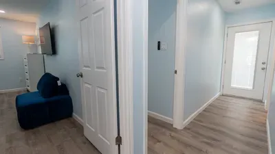 New 5BR Remodel, Heated Pool, Gameroom, up to 20 - image 190 of 242