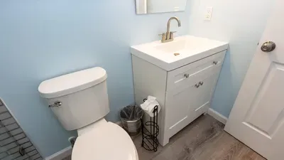 New 5BR Remodel, Heated Pool, Gameroom, up to 20 - image 136 of 242