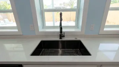 New 5BR Remodel, Heated Pool, Gameroom, up to 20 - image 54 of 242