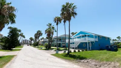 New 5BR Remodel, Heated Pool, Gameroom, up to 20 - image 20 of 242