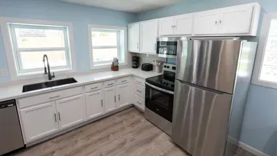 New 5BR Remodel, Heated Pool, Gameroom, up to 20 - image 44 of 242