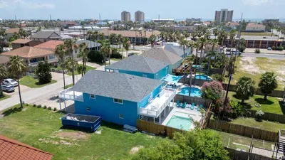 New 5BR Remodel, Heated Pool, Gameroom, up to 20 - image 229 of 242