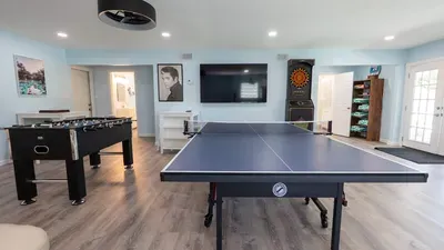 New 5BR Remodel, Heated Pool, Gameroom, up to 20 - image 32 of 242