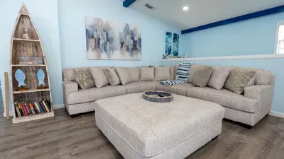 New 5BR Remodel, Heated Pool, Gameroom, up to 20 - image 93 of 242