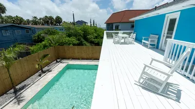 New 5BR Remodel, Heated Pool, Gameroom, up to 20 - image 199 of 242