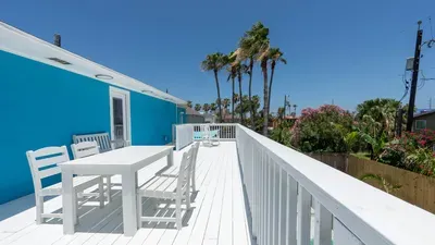 New 5BR Remodel, Heated Pool, Gameroom, up to 20 - image 198 of 242