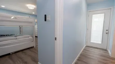 New 5BR Remodel, Heated Pool, Gameroom, up to 20 - image 192 of 242