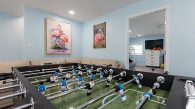 New 5BR Remodel, Heated Pool, Gameroom, up to 20 - image 39 of 242