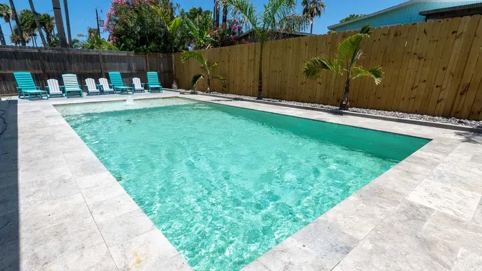 New 5BR Remodel, Heated Pool, Gameroom, up to 20 - image 2 of 242