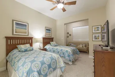 Twin Guest Room • Two Cozy Beds, Warm Lighting & Beach‑Inspired Decor • Comfortable Space for Kids, Friends or Extra Guests