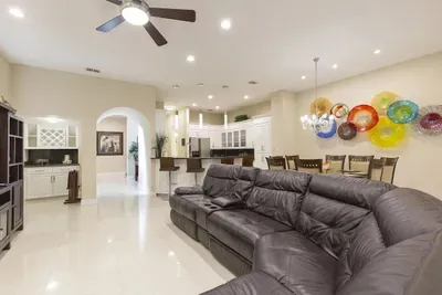 Big Private Luxury Home in Beach Gated Community - image 23 of 34