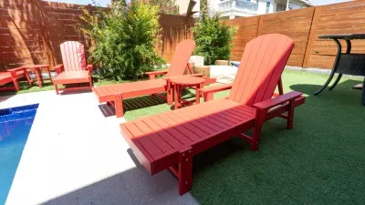 Sleeps 12, Pool, Walk to Beach - image 138 of 188
