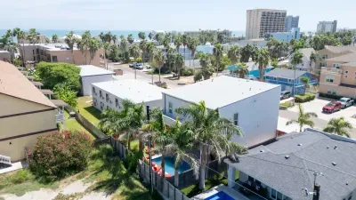 Sleeps 12, Pool, Walk to Beach - image 159 of 188