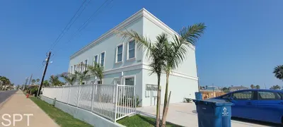 2 Level 3BR Townhome | Best Value | Sleeps Ten - image 19 of 106
