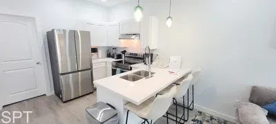 2 Level 3BR Townhome | Best Value | Sleeps Ten - image 55 of 106
