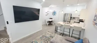 Newer 3BR Townhome | Sleeps 10 | 2 Level | Bayside - image 47 of 123