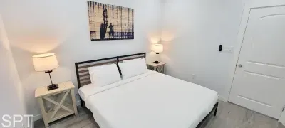 Newer 3BR Townhome | Sleeps 10 | 2 Level | Bayside - image 75 of 123