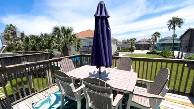 Across from Beach Access | Remodeled | Pool - image 103 of 120