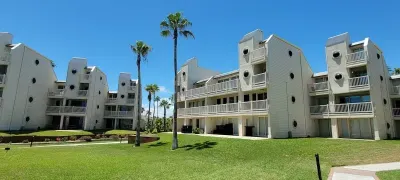 Tons of Beds 1st floor Beachfront Condo 2 Pools - image 44 of 66