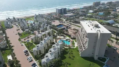Tons of Beds 1st floor Beachfront Condo 2 Pools - image 57 of 66