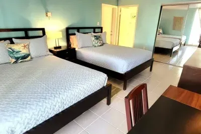 Tons of Beds 1st floor Beachfront Condo 2 Pools - image 28 of 66