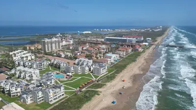 Tons of Beds 1st floor Beachfront Condo 2 Pools - image 66 of 66
