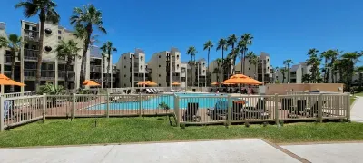 Tons of Beds 1st floor Beachfront Condo 2 Pools - image 45 of 66