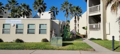 Tons of Beds 1st floor Beachfront Condo 2 Pools - image 34 of 66
