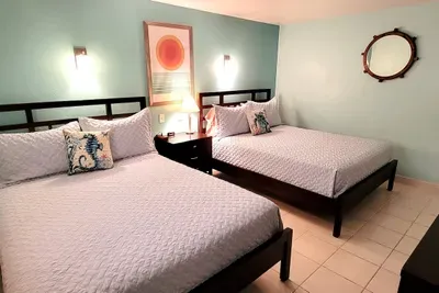 Tons of Beds 1st floor Beachfront Condo 2 Pools - image 24 of 66