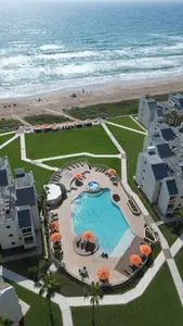 Tons of Beds 1st floor Beachfront Condo 2 Pools - image 60 of 66