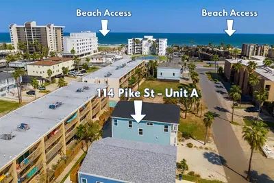 Direct Beach Access Blue Cottage at 114 Pike St Unit A
Ultimate SPI location! Unit A mere steps to dual beach accesses, pools, condos & ocean waves. Perfect family beachfront getaway—sun, sand & surf paradise awaits. Book your slice of Gulf heaven!