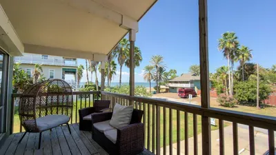 Unique 2 in 1 * BayViews * Pool - image 71 of 131