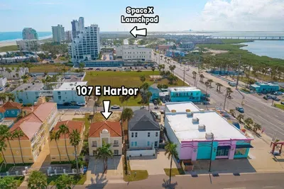 Bayfront & SpaceX View Aerial
Watch SpaceX launches and sunsets from 107 E Harbor overlooking the causeway and bay. Central island location near shops, restaurants, and beach makes this condo an unbeatable launchpad.