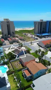 *Big Home for Family * Beach view * Pet Friendly - image 21 of 88