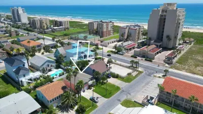 *Big Home for Family * Beach view * Pet Friendly - image 22 of 88