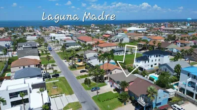*Big Home for Family * Beach view * Pet Friendly - image 53 of 88