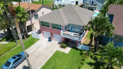 *Big Home for Family * Beach view * Pet Friendly - image 51 of 88